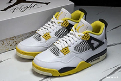 Hyperoad Air “VividSulfur” WMNS Jordan 4 0831